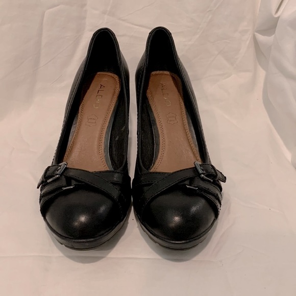 NWOT Aldo black leather pumps with stacked heels and toe buckles. - Picture 3 of 8